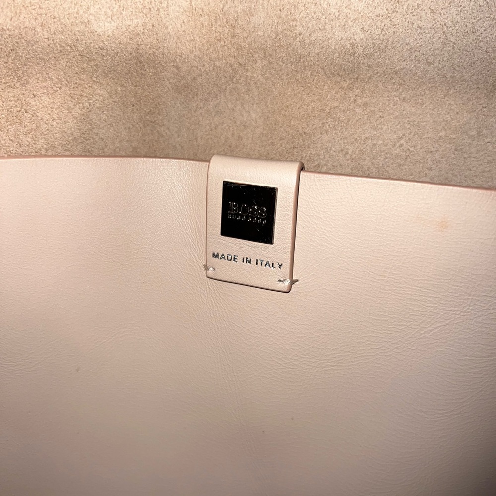 Hugo Boss clutch - Picture 6 of 7